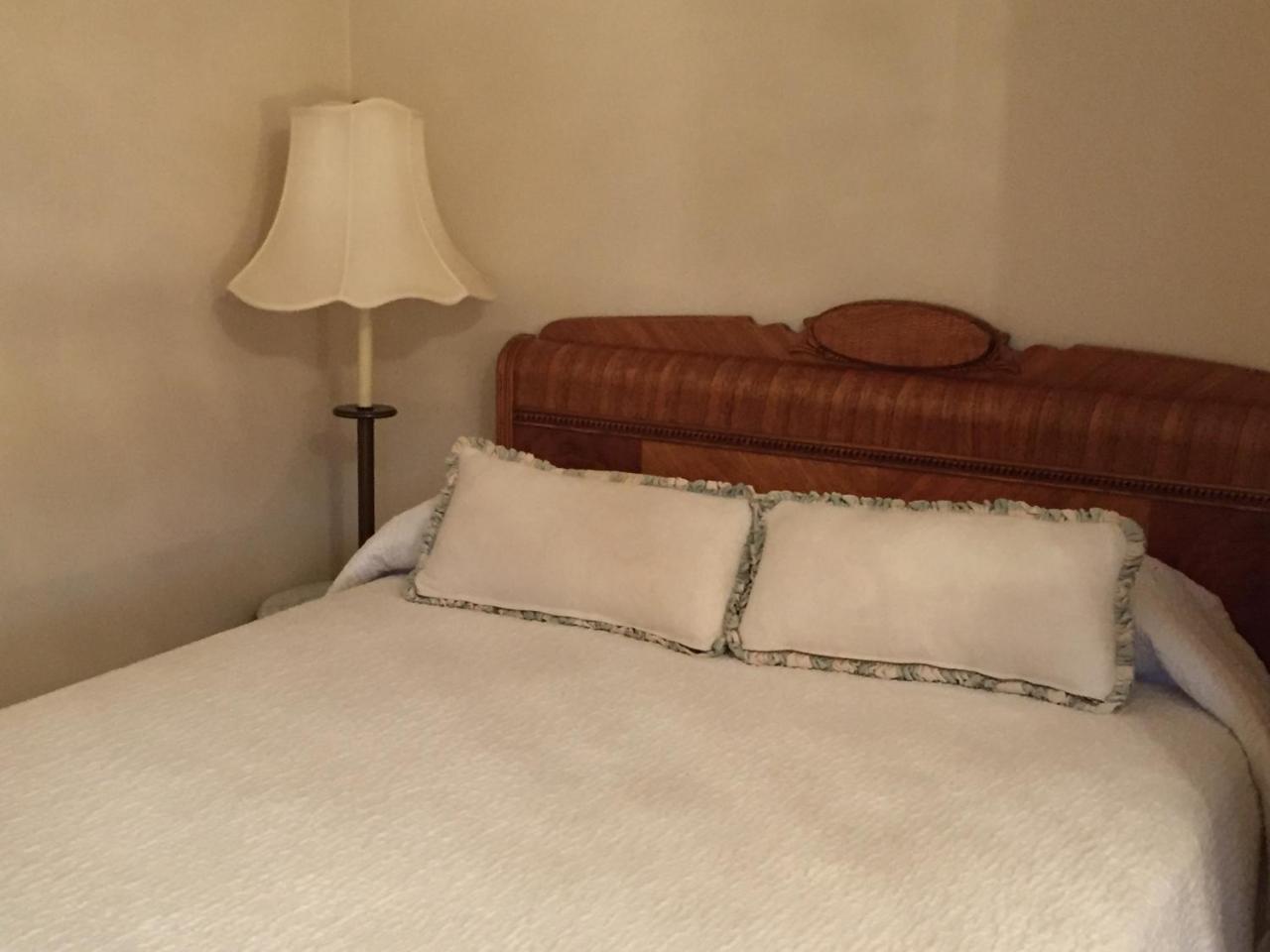 Connellsville Bed And Breakfast Екстер'єр фото